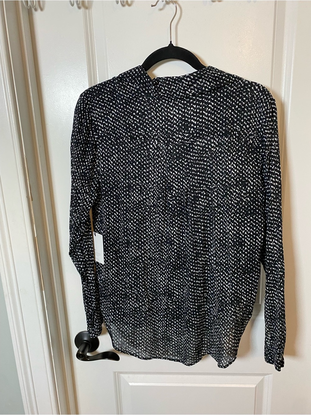 NWT Bella Dahl Black & White Printed Long-Sleeve Blouse - Picture 4 of 9